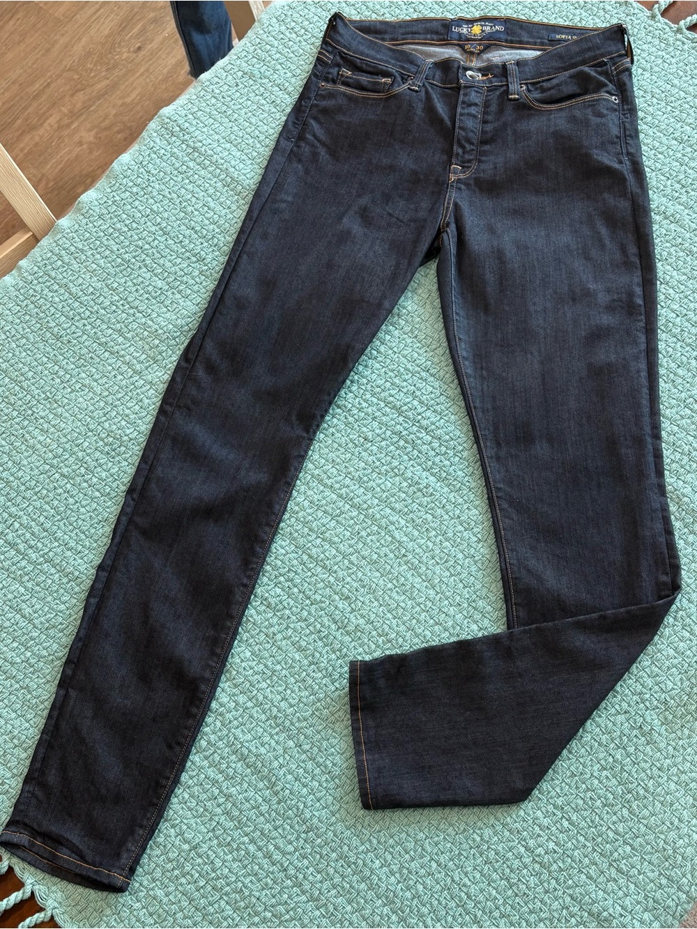 Lucky Brand Women's Skinny Jeans in Dark Indigo
